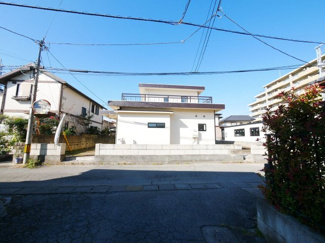 【前面道路含む現地写真】 | 建物東側より撮影