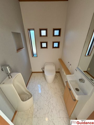 【トイレ】 | 河内長野市緑ヶ丘南町中古住宅