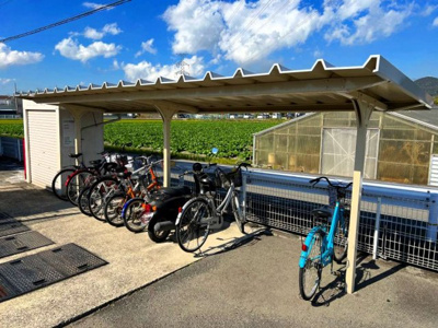 【その他】 | レオパレスＴＡＳＬＡＧＥ | 屋根付き駐輪場