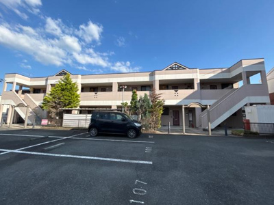 【駐車場】 | ノーブルタウン新栄 | 外観写真（昼）