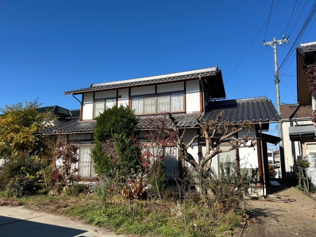 中古戸建　須坂市大字須坂の外観