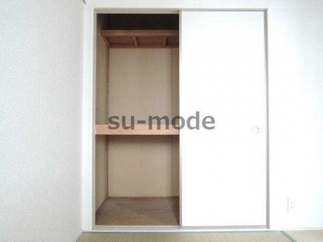 宮之川原サンハイツの収納