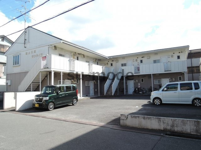 宮之川原サンハイツの外観