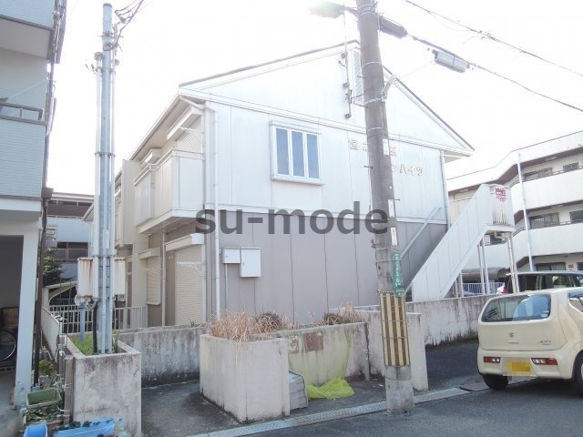 宮之川原サンハイツの外観