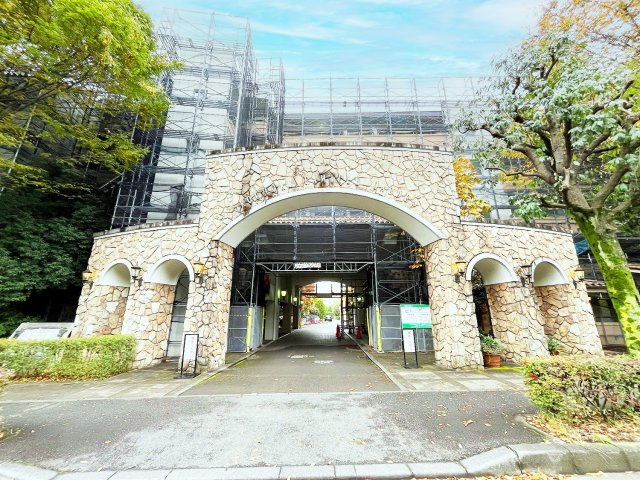 ブルーライン「センター北」港北ファミールガーデンJ棟の画像