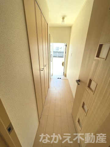 【内装】 | 明るい室内です