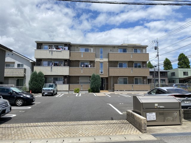 プリムヴェール二の宮の外観