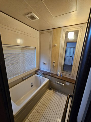 【浴室】 | 鳥取市若葉台南6丁目  中古戸建て