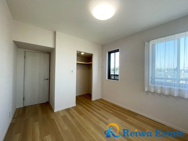 レクセルマンション茅ヶ崎の洋室