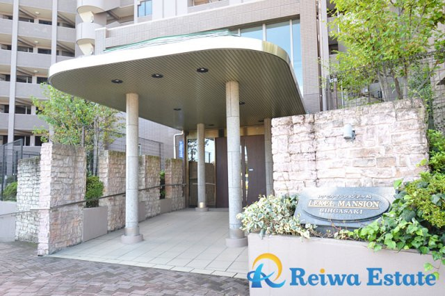 レクセルマンション茅ヶ崎のエントランス