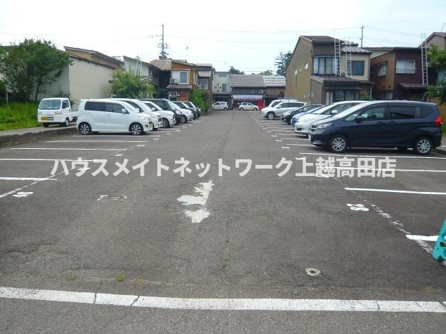本町１丁目駐車場（Ｎｏ.２）の外観|外観写真（裏通り口）
