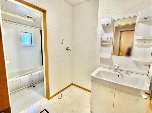 【洗面所】 | 佐倉市臼井台　中古戸建て | 洗面スペースです