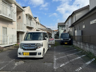 【駐車場】