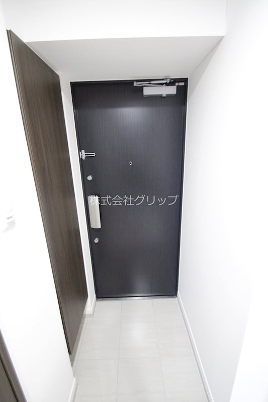 ラフィスタ横浜蒔田Ⅰの玄関