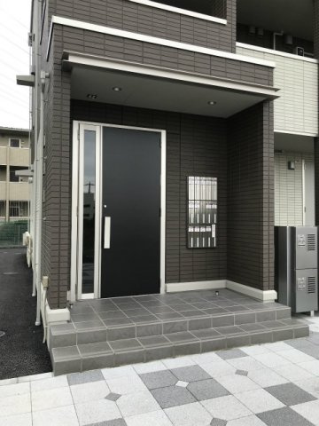 クレセントコートⅡのエントランス