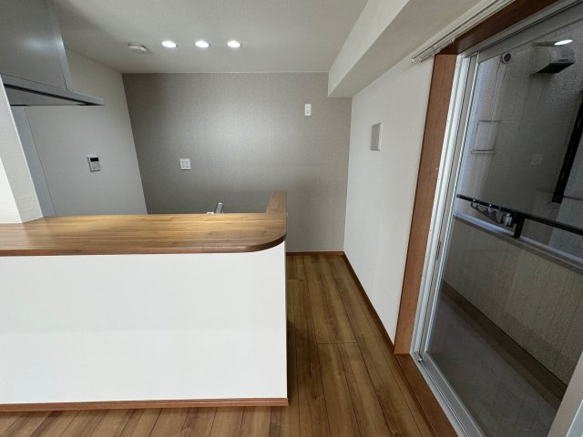 アパートメント麻布No.10 301号室のキッチン|※前回募集時の写真です。
