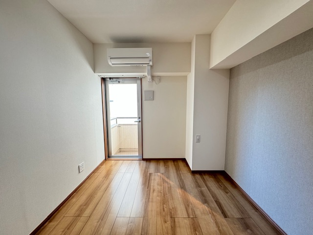 アパートメント麻布No.10 301号室の洋室|※前回募集時の写真です。