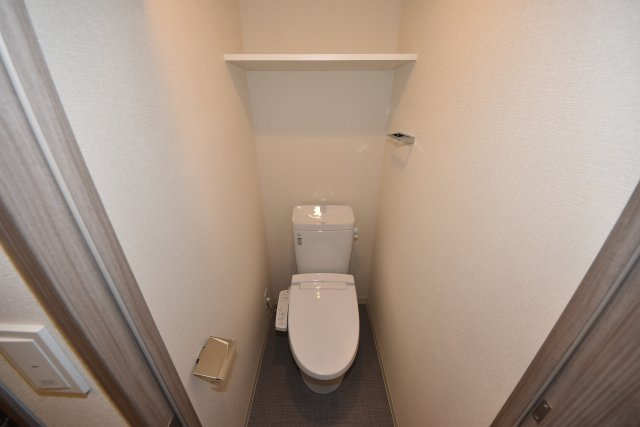 プレサンス谷町九丁目駅前のトイレ