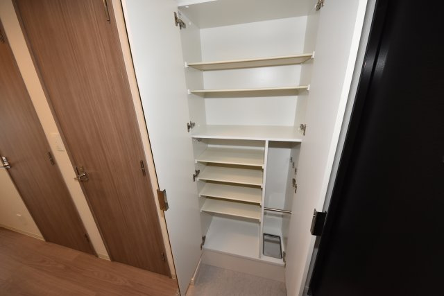 プレサンス谷町九丁目駅前の設備