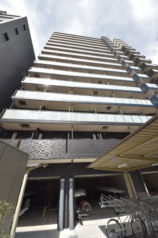 プレサンス谷町九丁目駅前