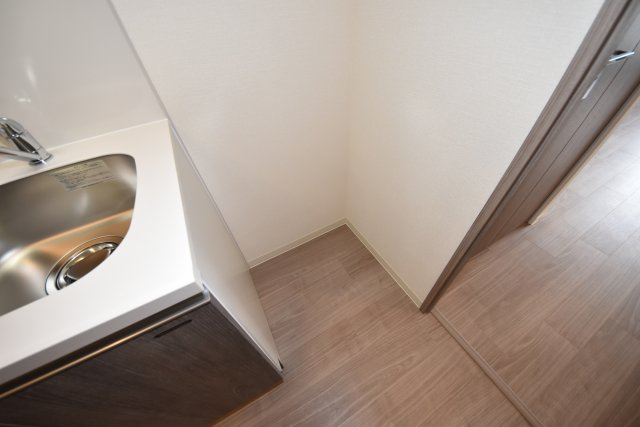 プレサンス谷町九丁目駅前