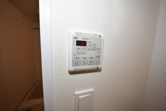 プレサンス谷町九丁目駅前