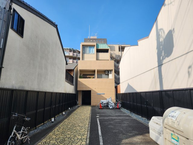 珠光ビル四条大宮の外観