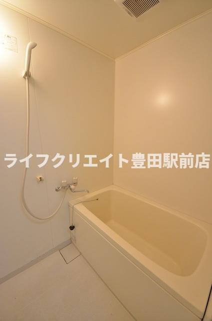 Fioralbaの浴室
