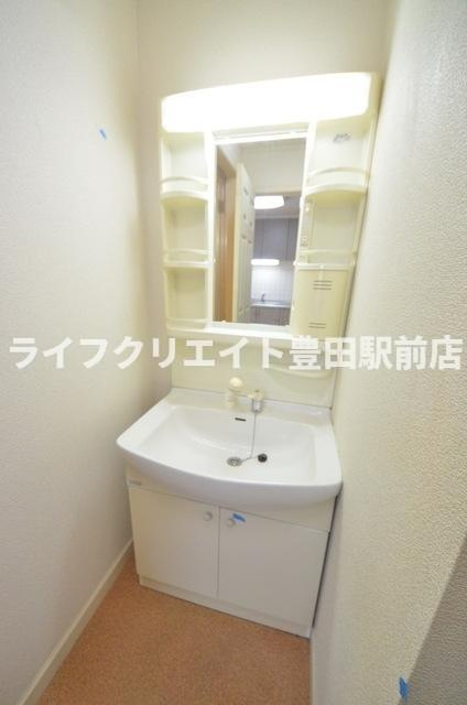 Fioralbaの洗面所