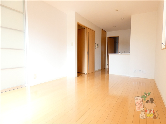 プリムヴェール壱番館の居間・リビング