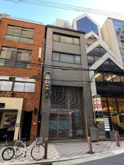 プレミアムソレイユ心斎橋ビル