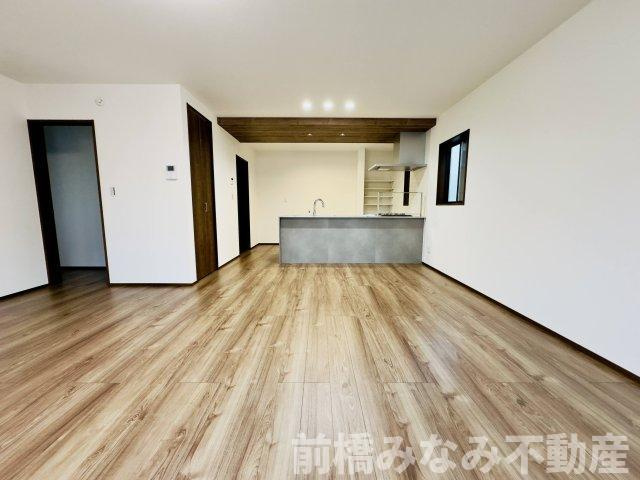 前橋市日輪寺町第1期　１号棟(全３棟)　ワイウッドコート　新築建売分譲のキッチン|きれいなキッチンです