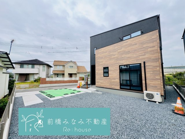 前橋市日輪寺町第1期　１号棟(全３棟)　ワイウッドコート　新築建売分譲の駐車場|車をお持ちの方に嬉しい駐車場付きの物件です