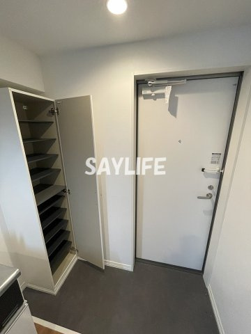 Lamo（ラモ）の玄関