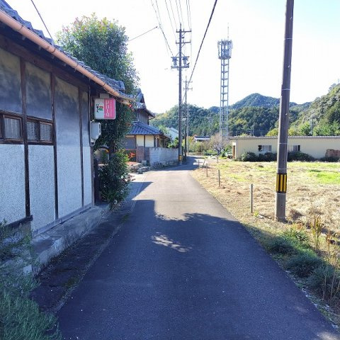 ６４３２５　岐阜市太郎丸知之道土地の前面道路含む現地写真