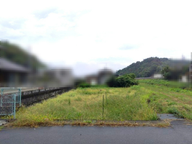 ６４２１５　岐阜市山県岩明光土地の外観