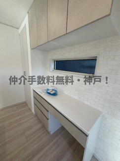 【キッチン】 | 神戸市垂水区つつじが丘６丁目　新築戸建B号地　仲介手数料無料！ | キッチンです