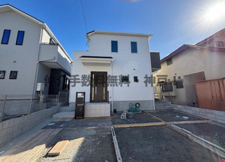 【外観】 | 神戸市垂水区つつじが丘６丁目　新築戸建B号地　仲介手数料無料！ | おしゃれな外観です
