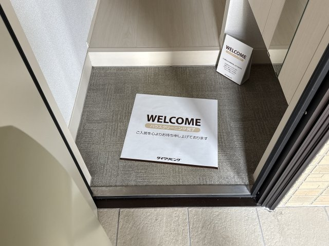 フォーリアB棟の玄関