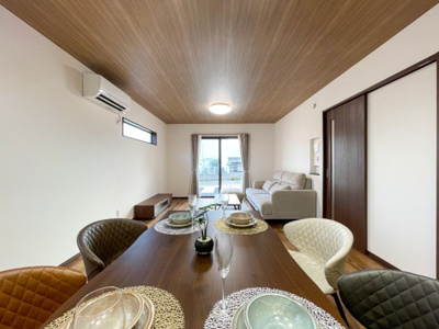 【ダイニング】