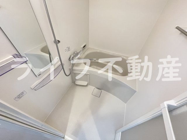 ワールドアイ大阪城EASTアドバンスの浴室|お風呂です