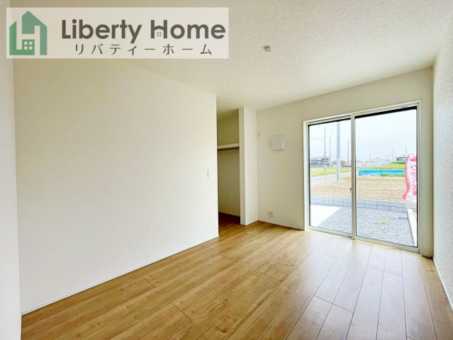 鹿嶋平井東１丁目２４－１期　２号棟　新築戸建の寝室