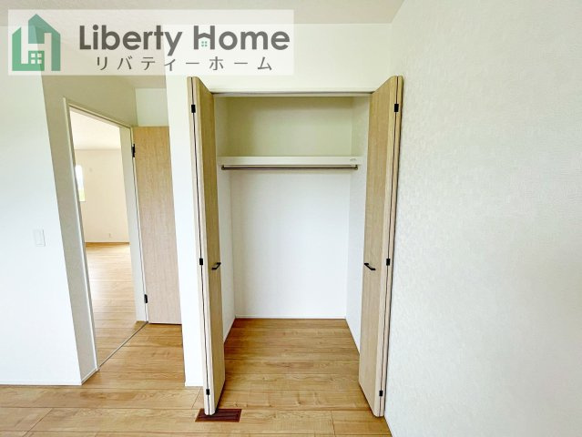 鹿嶋平井東１丁目２４－１期　２号棟　新築戸建の収納