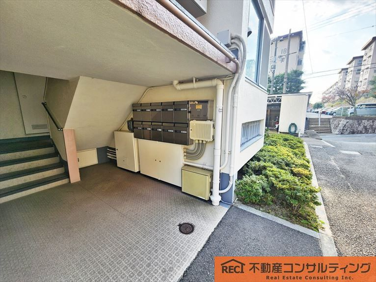 鶴甲コーポ12号棟のその他共用部分