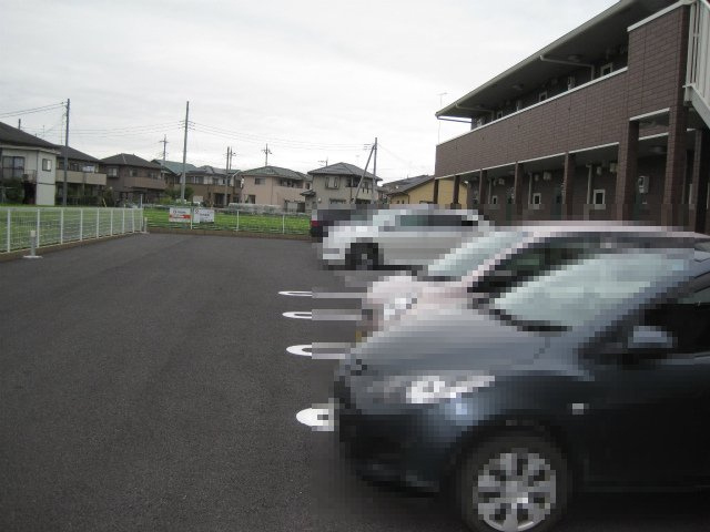 フォレスター　大宮町の駐車場