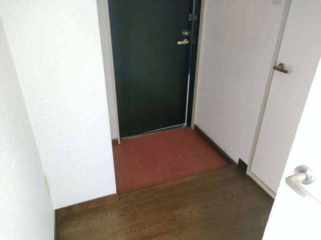 クレストヒルズ新小岩駅前の玄関