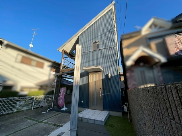 ◆内外装リフォーム済み美宅◆デザイン住宅◆駐車２台可◆伏見区桃山紅雪町の玄関|ポーチ