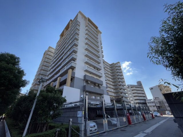 プレスタ杭全の外観