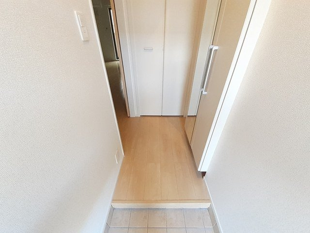 エスペランサ中仁野Ⅱの玄関