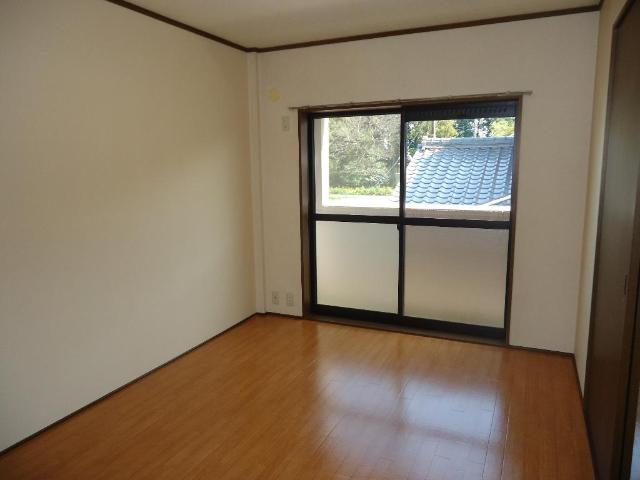 ノーブルタウン新栄の内装|洋室